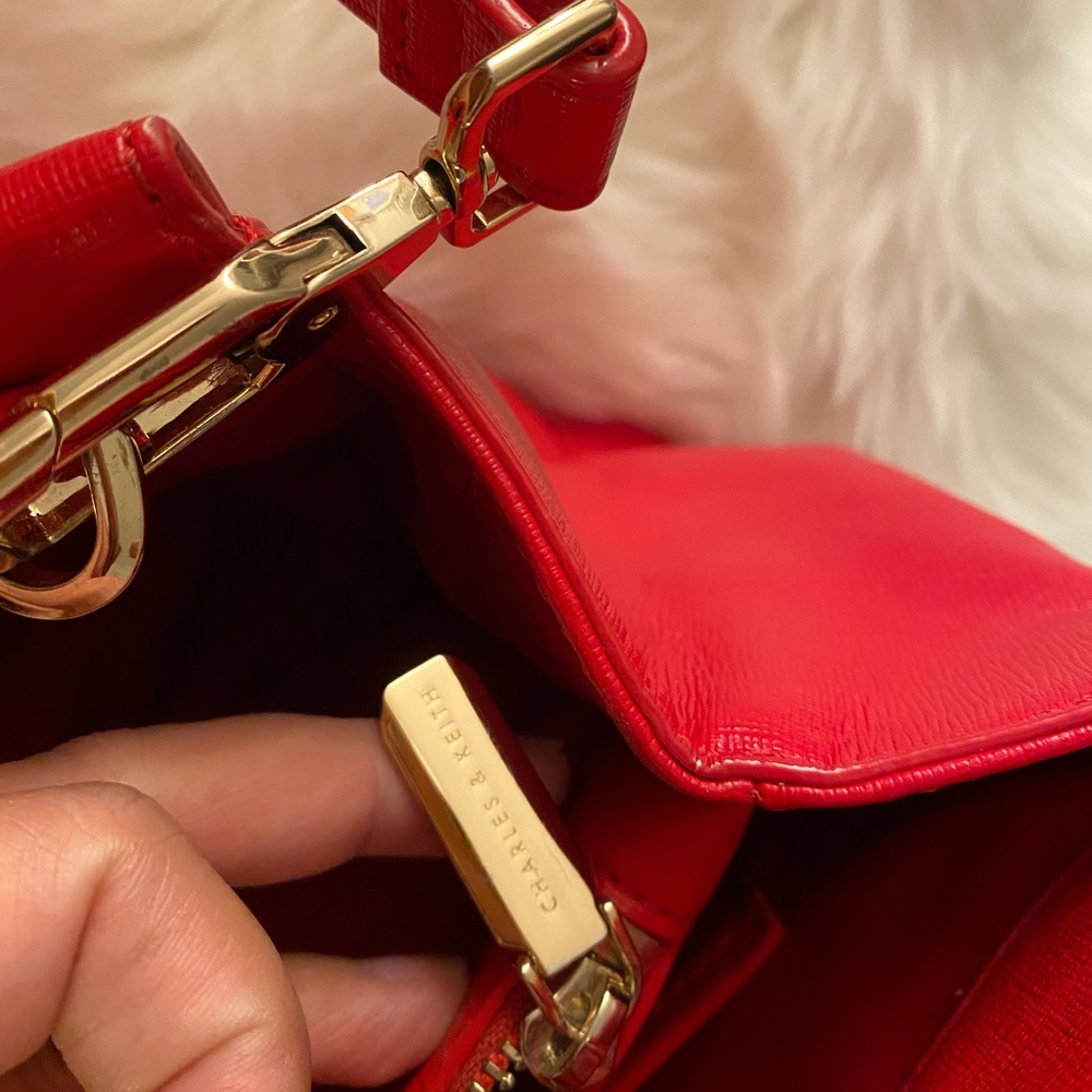 π―% Authentic Charles & Keith - Picture 11 of 12